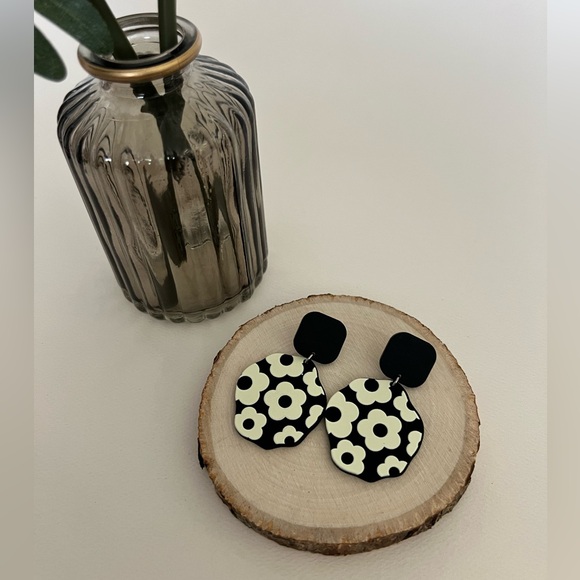 1970's Inspired Dangle Earrings -Retro Pop-of-Color Earrings -Whimsical Earrings - Picture 8 of 17